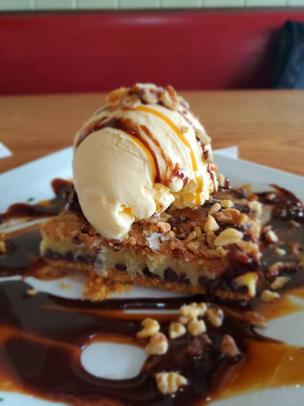 Chilis Grill & Bar | restaurant | 813 S University Dr, Plantation, FL 33324, USA | 9544247956 OR +1 954-424-7956