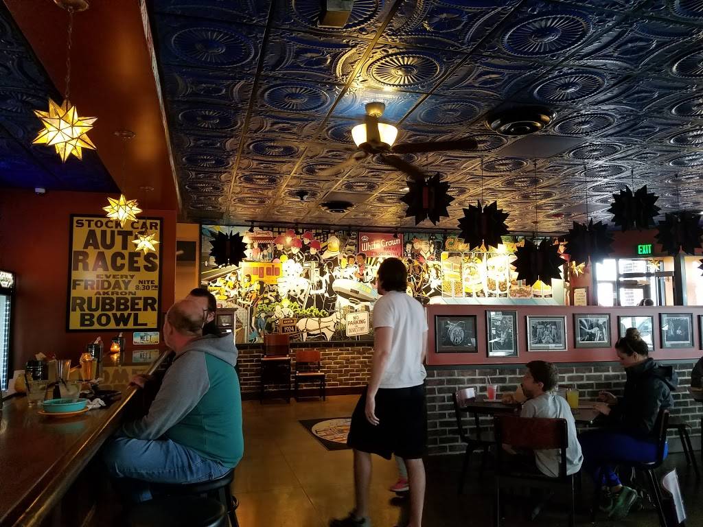 Melt Bar and Grilled | restaurant | 3921 Medina Rd, Akron, OH 44333, USA | 3309830015 OR +1 330-983-0015