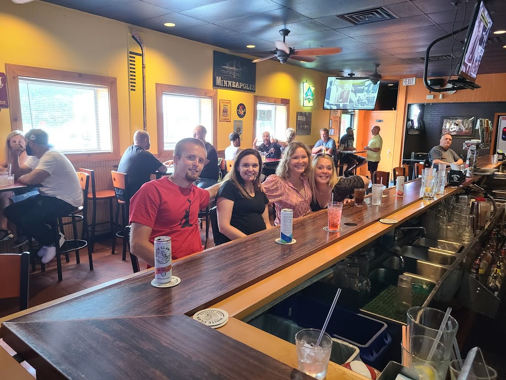 Spring Street Tavern | restaurant | 355 Monroe St NE, Minneapolis, MN 55413, USA | 6126279123 OR +1 612-627-9123