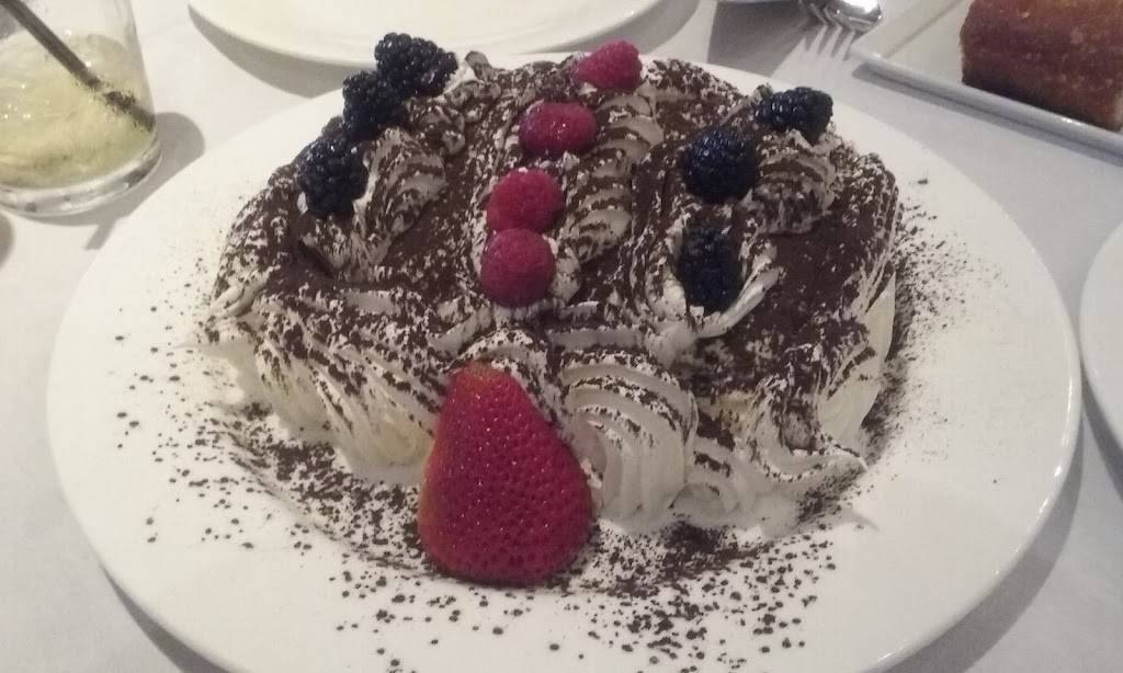 Volare | restaurant | 48992 Pontiac Trail, Wixom, MI 48393, USA | 2489607771 OR +1 248-960-7771