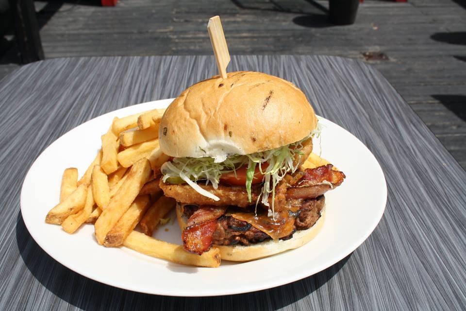 Wendel Clarks Classic Grill & Bar | restaurant | 36 Main St N, Brampton, ON L6V 1N6, Canada | 2898645990 OR +1 289-864-5990