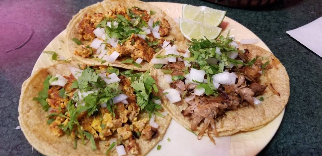 La Rosita | restaurant | 7849 Mcgraw St, Detroit, MI 48210, USA | 3132973145 OR +1 313-297-3145