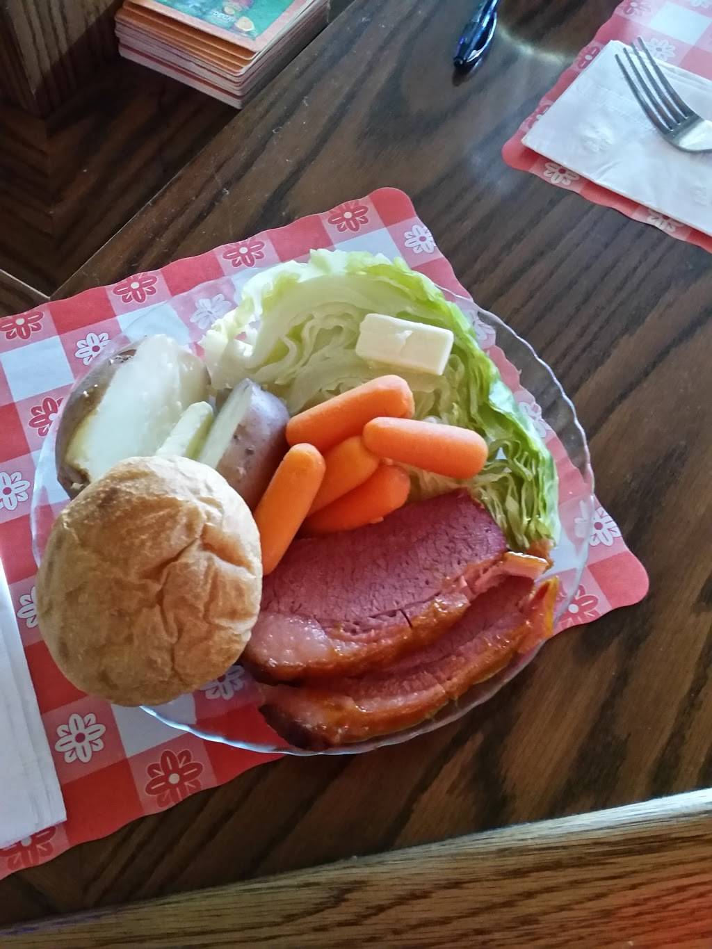 Lancers | restaurant | 5627 E Kings Canyon Rd # 108, Fresno, CA 93727, USA | 5592511860 OR +1 559-251-1860