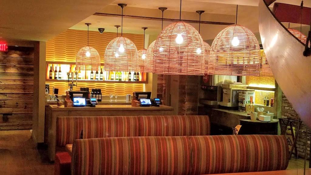 Nandos Peri Peri | restaurant | 702 King St, Alexandria, VA 22314, USA | 5718589945 OR +1 571-858-9945