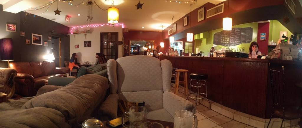 The Cup Coffeehouse | cafe | 3268 Railroad Ave, Wantagh, NY 11793, USA | 5168269533 OR +1 516-826-9533