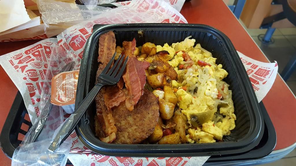 Jack in the Box | restaurant | 301 98th St NW, Albuquerque, NM 87121, USA | 5058334000 OR +1 505-833-4000