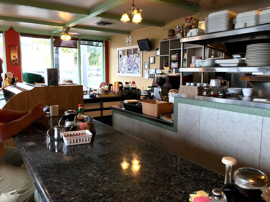 Camino Corner Restaurant | restaurant | 110 El Camino Real, San Bruno, CA 94066, USA | 6505838782 OR +1 650-583-8782