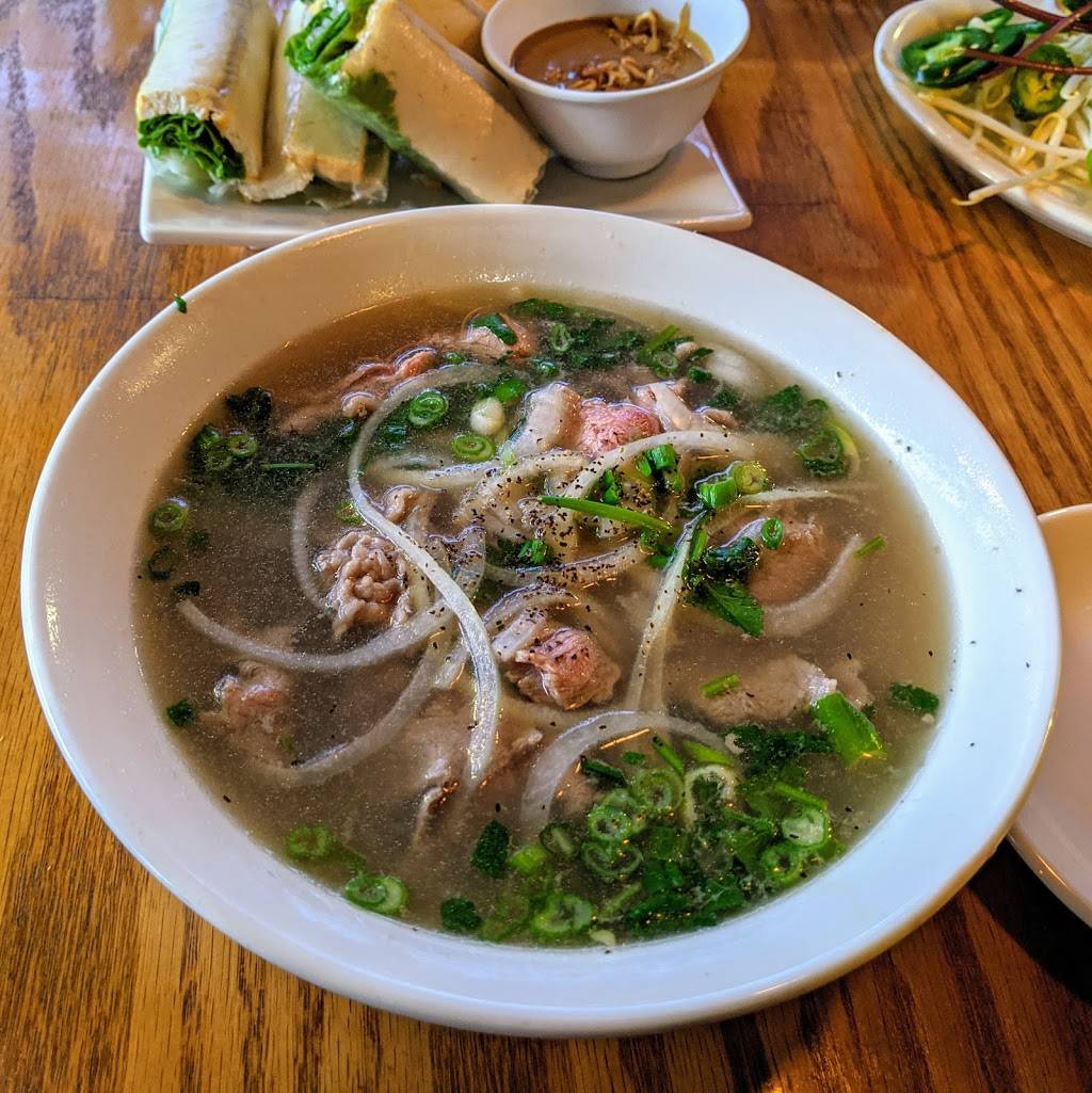 Phở MeKha Restaurant | restaurant | 6846 NE Sandy Blvd, Portland, OR 97213, USA | 5037194584 OR +1 503-719-4584