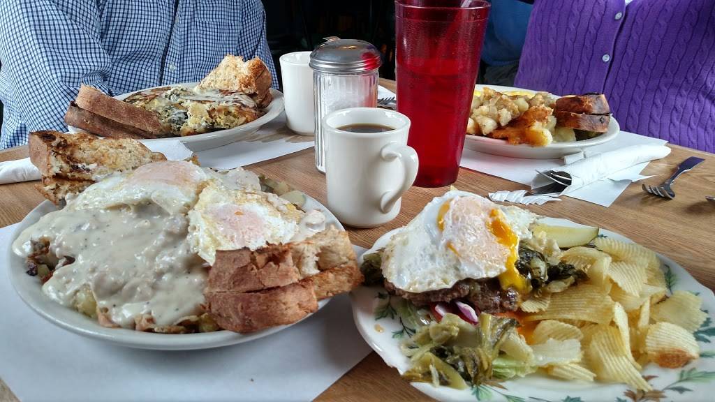 Suzis Place | restaurant | 6798 Hwy 20, Bouckville, NY 13310, USA | 3158934044 OR +1 315-893-4044