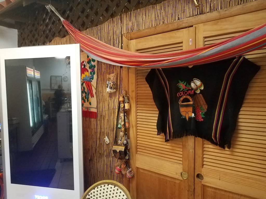 Las Delicias Colombianas | restaurant | 15000 Collins Ave, Miami Beach, FL 33154, USA | 3059471661 OR +1 305-947-1661