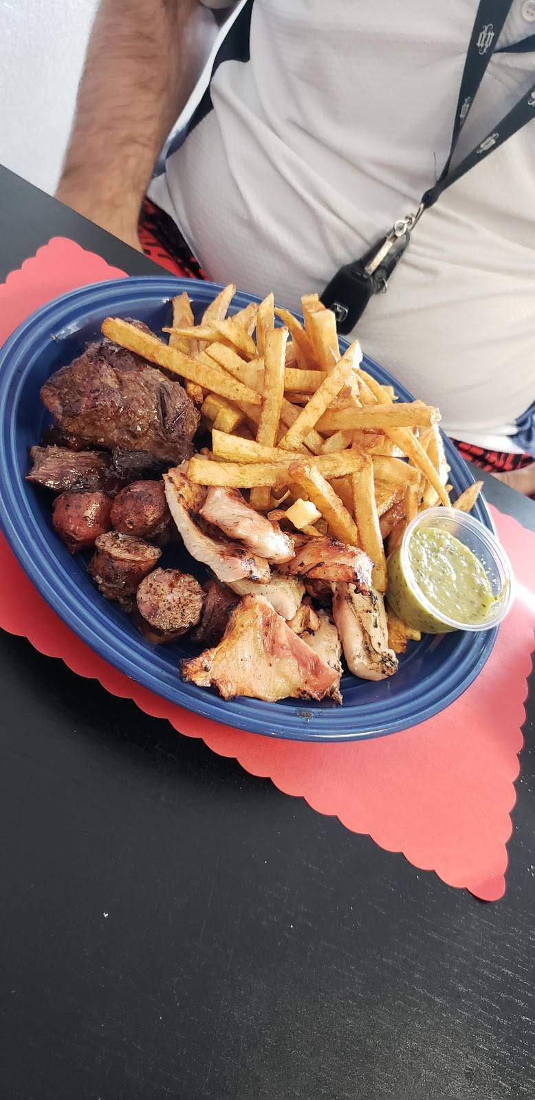 Sabores Argentinos | restaurant | 9648 SW 24th St, Miami, FL 33165, USA | 7863602110 OR +1 786-360-2110