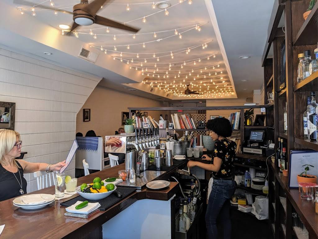 Metro Taco | restaurant | 102-15 Metropolitan Ave, Forest Hills, NY 11375, USA | 3474944947 OR +1 347-494-4947