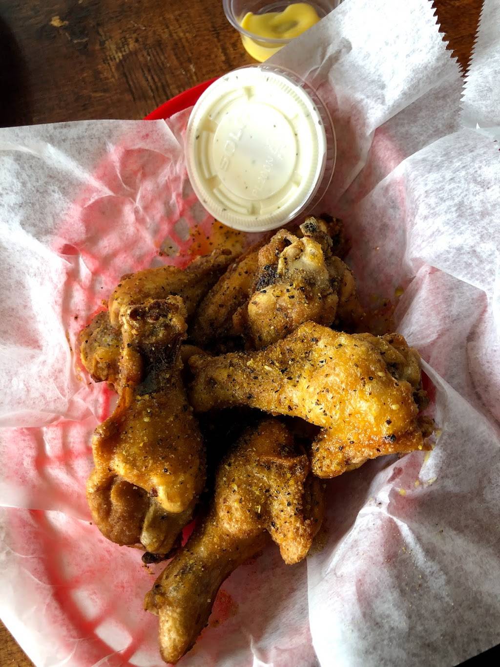 Reel Seafood & Wings | restaurant | 5425 Hwy 6 #b400, Missouri City, TX 77459, USA | 8329871492 OR +1 832-987-1492