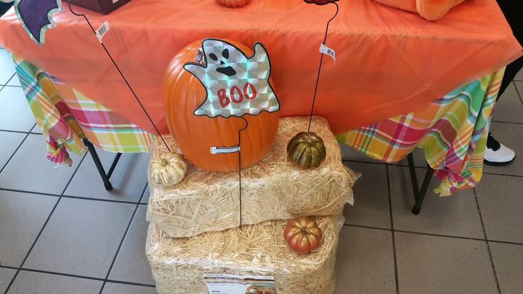 Dunkin Donuts | cafe | 6120 Fresh Meadow Ln, Fresh Meadows, NY 11365, USA | 7184635819 OR +1 718-463-5819