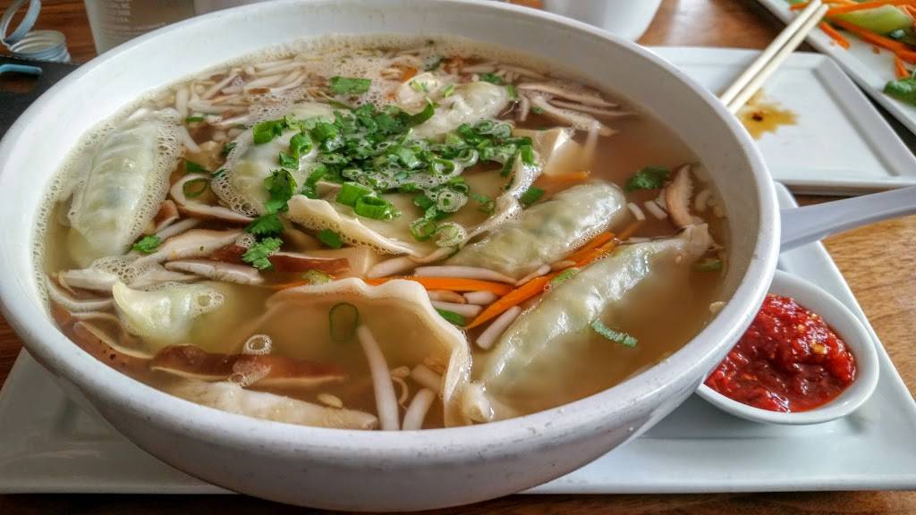 Bobo Noodle House | restaurant | 278 N Skinker Blvd, St. Louis, MO 63130, USA | 3148637373 OR +1 314-863-7373