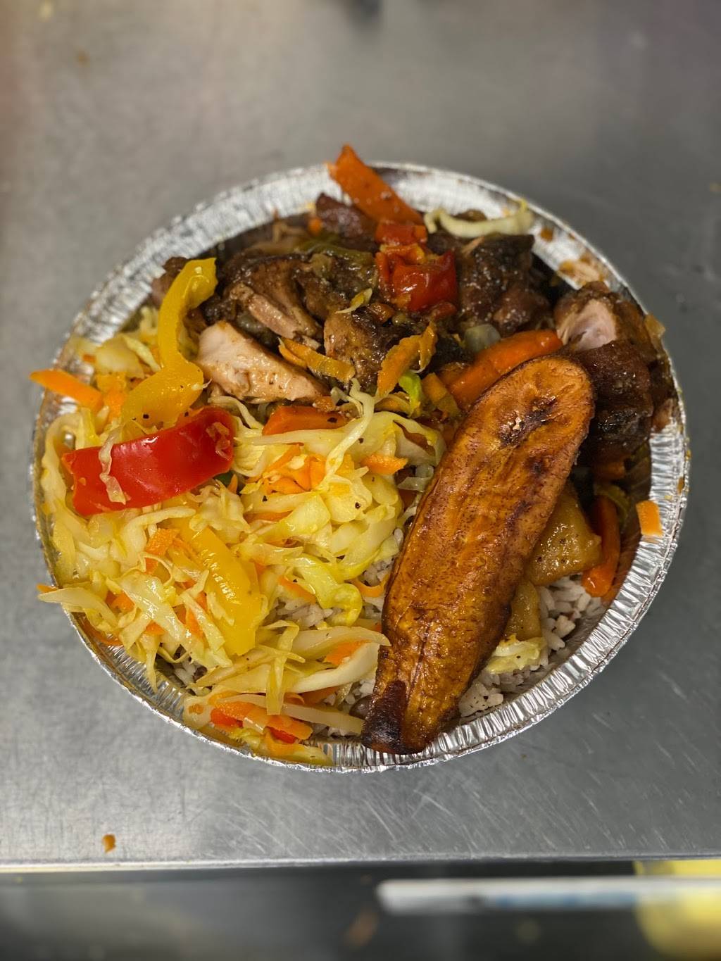 Grill N Chill spot | restaurant | 1127 Hanover Ave, Allentown, PA 18109, USA | 4849870066 OR +1 484-987-0066