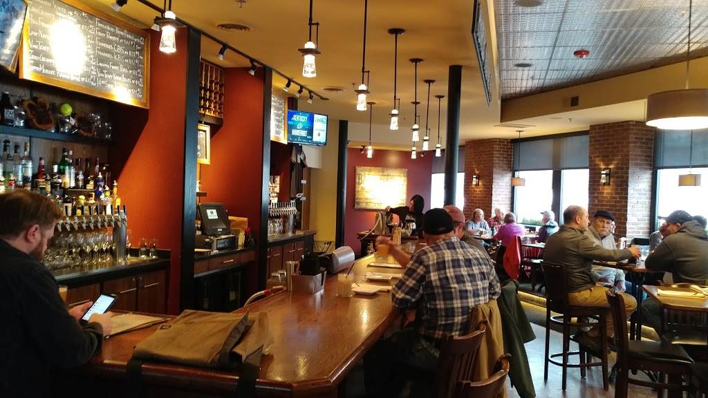 Cornerstone Pub & Kitchen | restaurant | 47 N Main St, Barre, VT 05641, USA | 8024762121 OR +1 802-476-2121