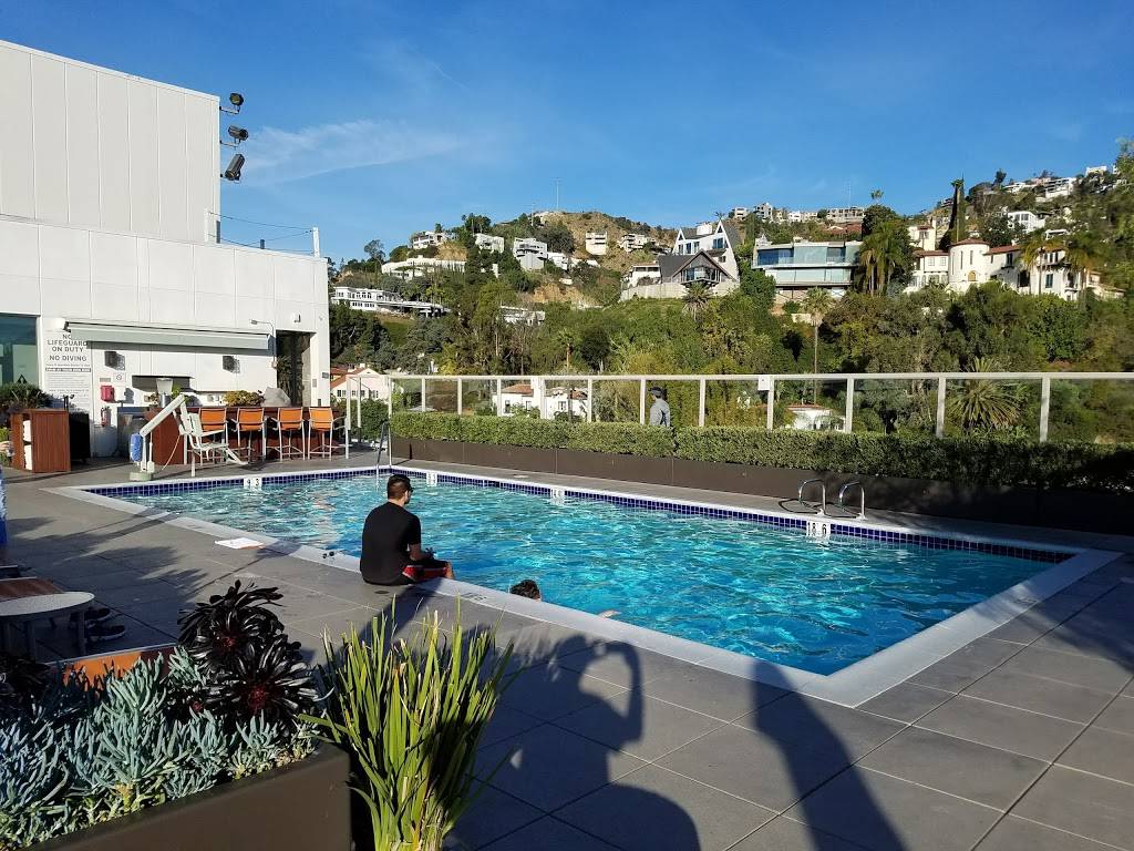 Riot House Bar | restaurant | 8401 Sunset Blvd, West Hollywood, CA 90069, USA | 3237856090 OR +1 323-785-6090