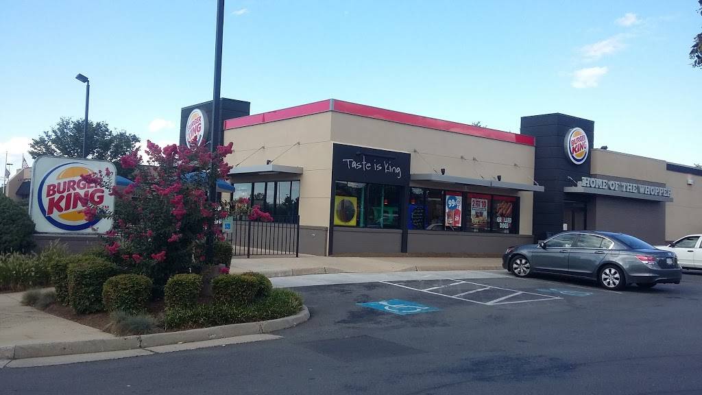 Burger King | restaurant | 970 Edwards Ferry Rd NE, Leesburg, VA 20176, USA | 7037718656 OR +1 703-771-8656