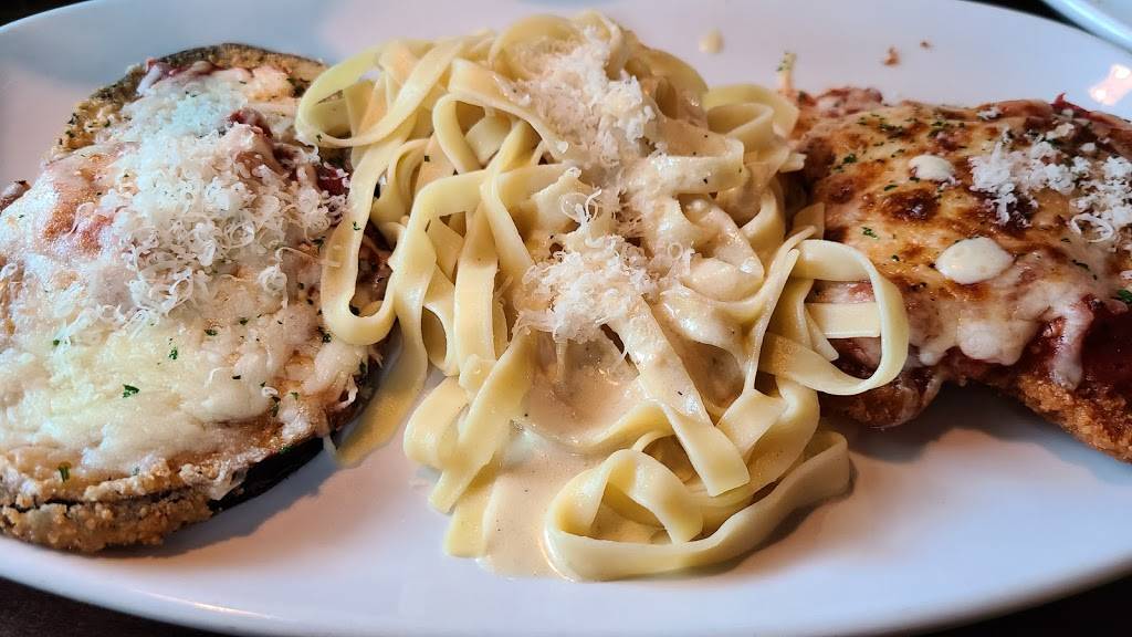 Olive Garden Italian Restaurant | meal takeaway | 1301 W Renaissance Pkwy, Rialto, CA 92376, USA | 9093502015 OR +1 909-350-2015