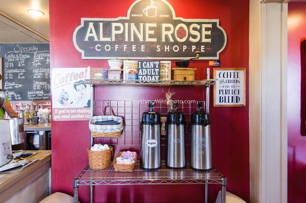 Alpine Rose Coffee Shoppe | meal takeaway | 206 E Main St, Berne, IN 46711, USA | 2605892124 OR +1 260-589-2124