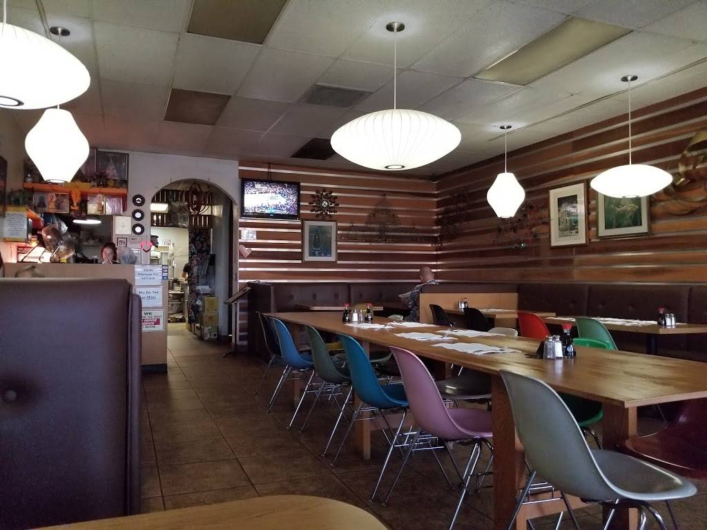 Singha Thai | restaurant | 5432 California Ave, Bakersfield, CA 93309, USA | 6616312631 OR +1 661-631-2631