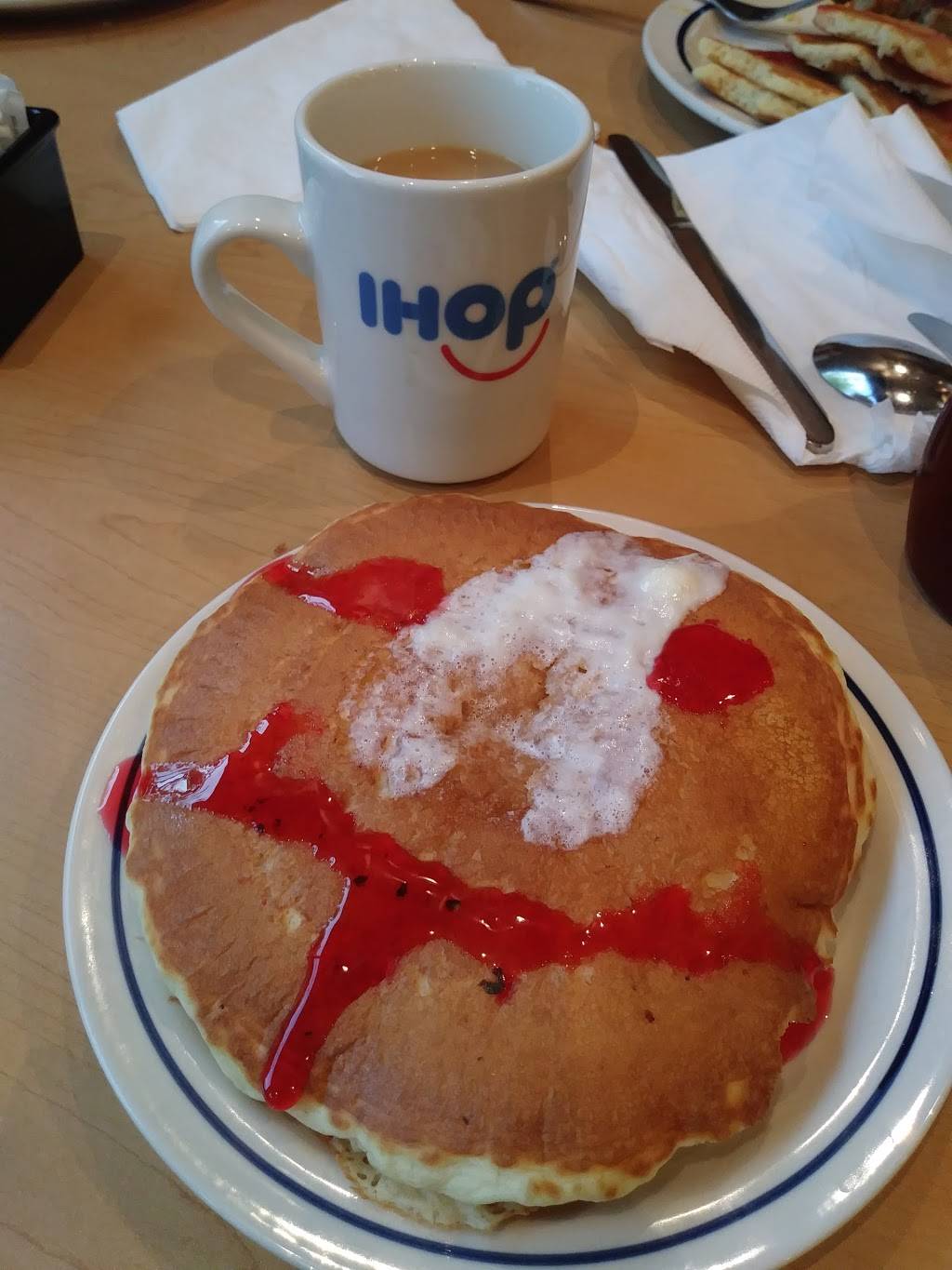 IHOP | restaurant | 7830 N Central Expy, Dallas, TX 75206, USA | 2143466520 OR +1 214-346-6520