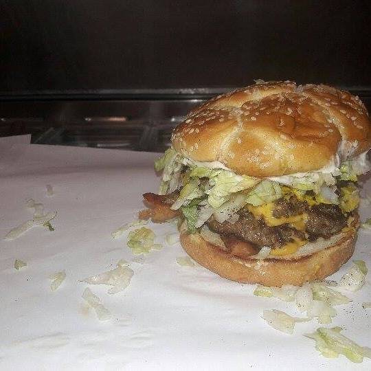 Becks Burger and BBQ | restaurant | 10425 S Avalon Blvd, Los Angeles, CA 90003, USA | 3232087588 OR +1 323-208-7588