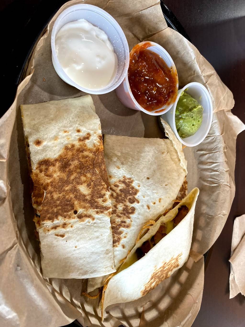 QDOBA Mexican Eats | restaurant | 1600 E Woodlawn Rd Ste 210, Charlotte, NC 28209, USA | 7042959007 OR +1 704-295-9007