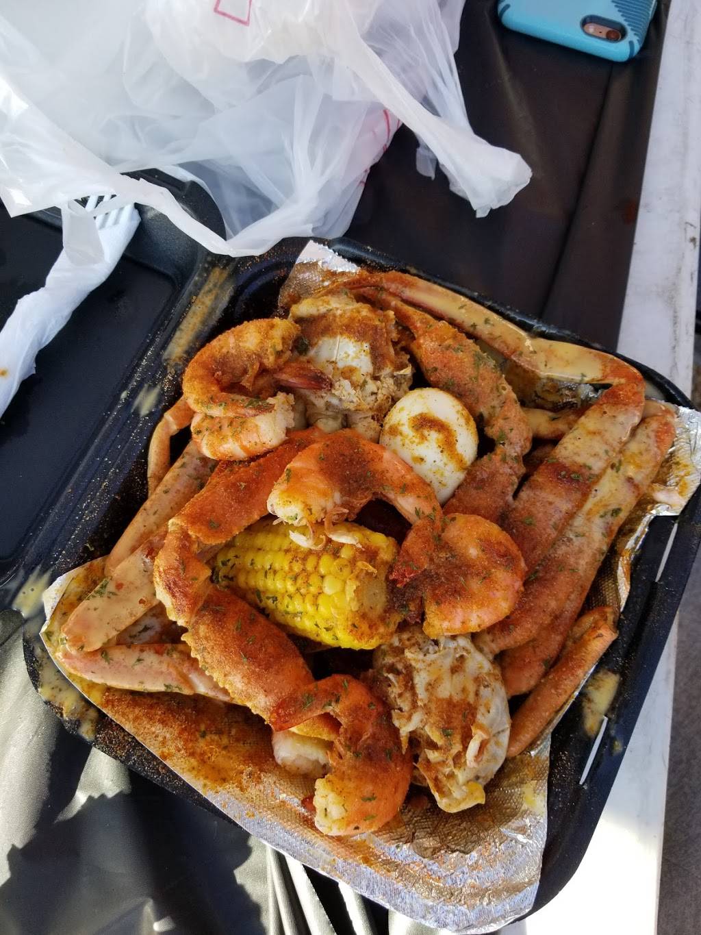 The Seafood Station | restaurant | 5107 Silver Star Rd, Pine Hills, FL 32808, USA | 3212173504 OR +1 321-217-3504