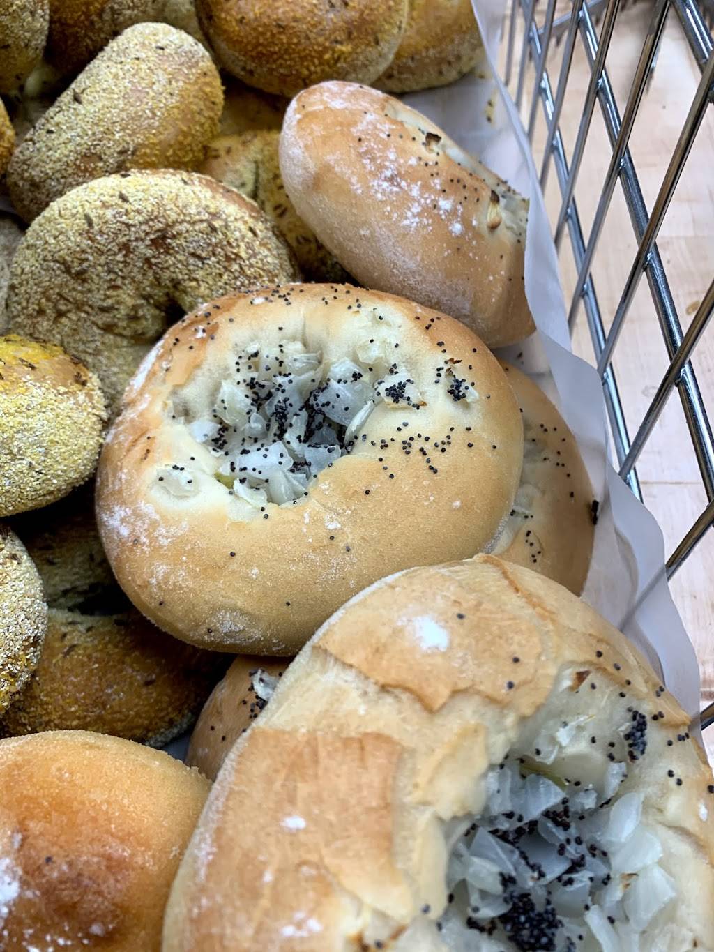 Old New York Deli & Bakery Co | restaurant | 6209 Topanga Canyon Blvd, Woodland Hills, CA 91367, USA | 8188873354 OR +1 818-887-3354