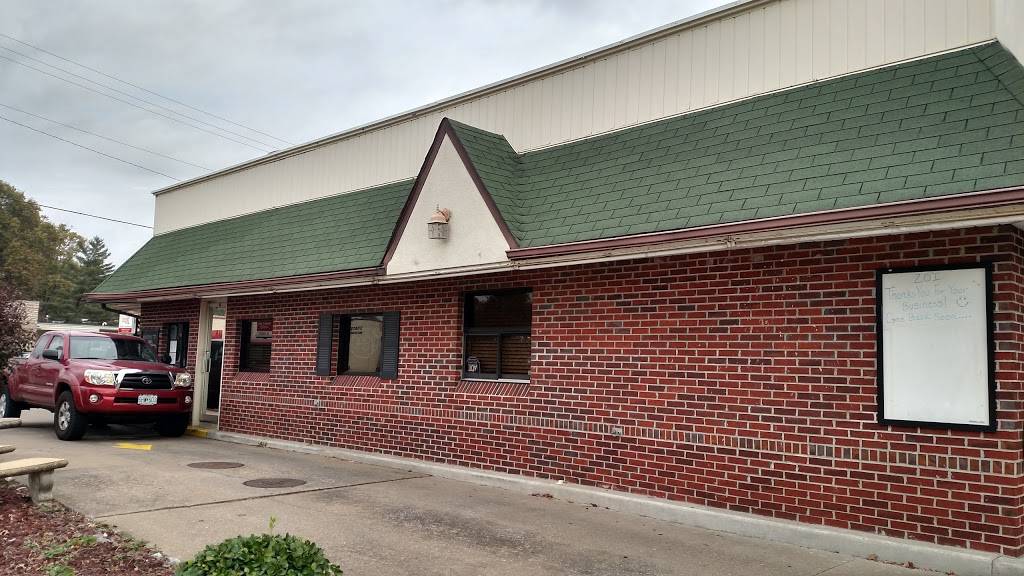 Zois Gyros Corner | restaurant | 1865 Broadway St, Cape Girardeau, MO 63701, USA | 5733391144 OR +1 573-339-1144