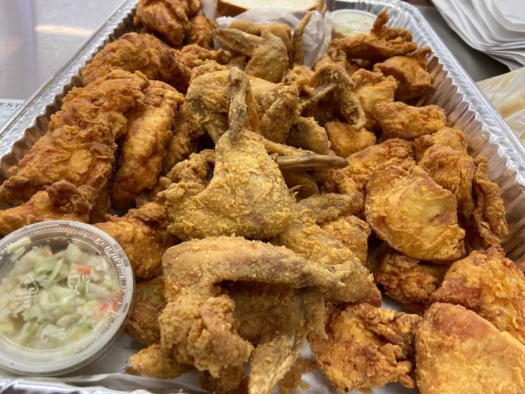 Nemos Fish Chicken Pizza | meal takeaway | 1945 E 79th St, Chicago, IL 60649, USA | 7733594244 OR +1 773-359-4244