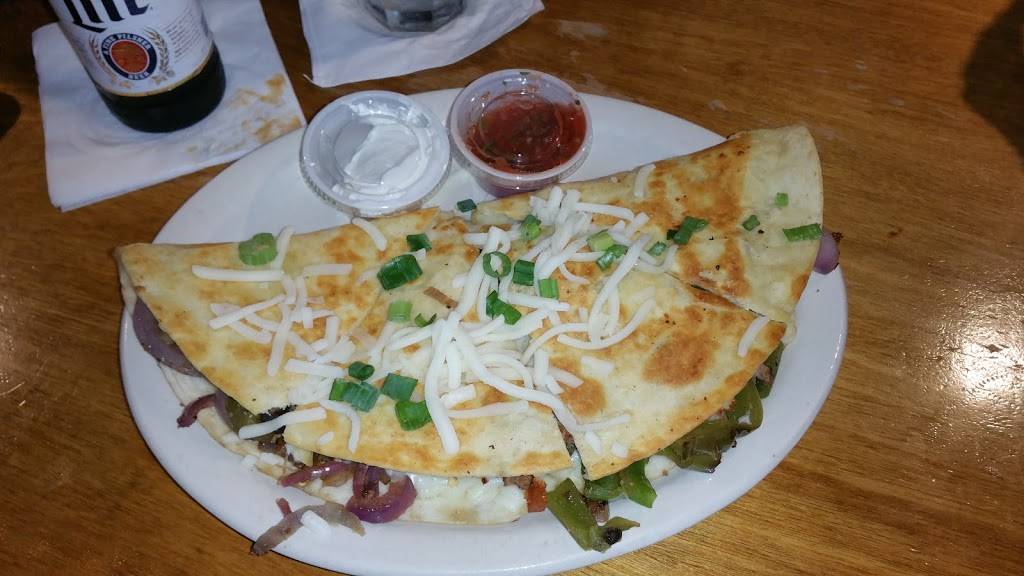 Fat Pattys Huntington | restaurant | 1935 3rd Ave, Huntington, WV 25702, USA | 3047812555 OR +1 304-781-2555