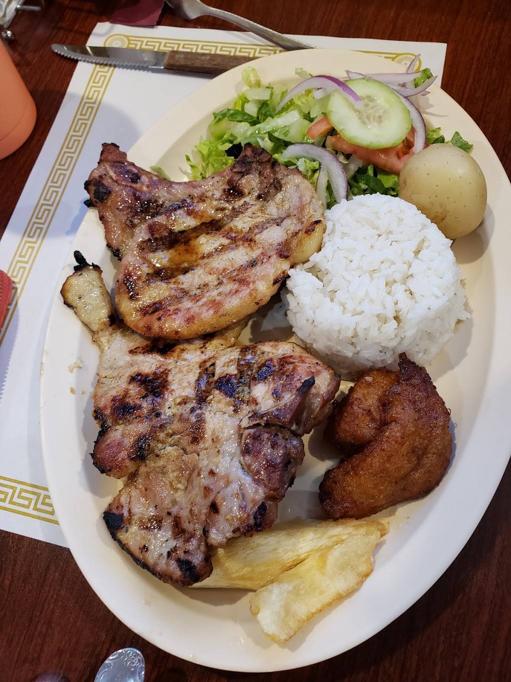El Asadero Colombiano | restaurant | 4800 N Central Ave, Chicago, IL 60630, USA | 7732838323 OR +1 773-283-8323