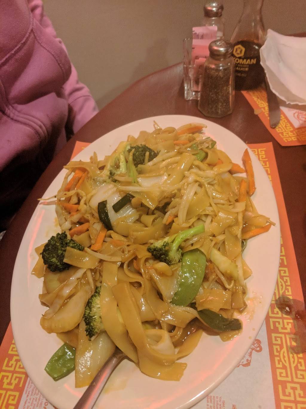 Caravelle Restaurant | restaurant | 1 Little Canada Rd E, Little Canada, MN 55117, USA | 6514831239 OR +1 651-483-1239