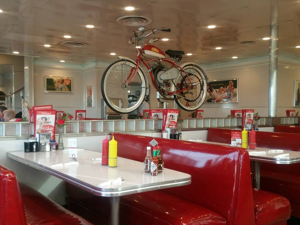 Rubys Diner | restaurant | 30622 S Coast Hwy, Laguna Beach, CA 92651, USA | 9494977829 OR +1 949-497-7829
