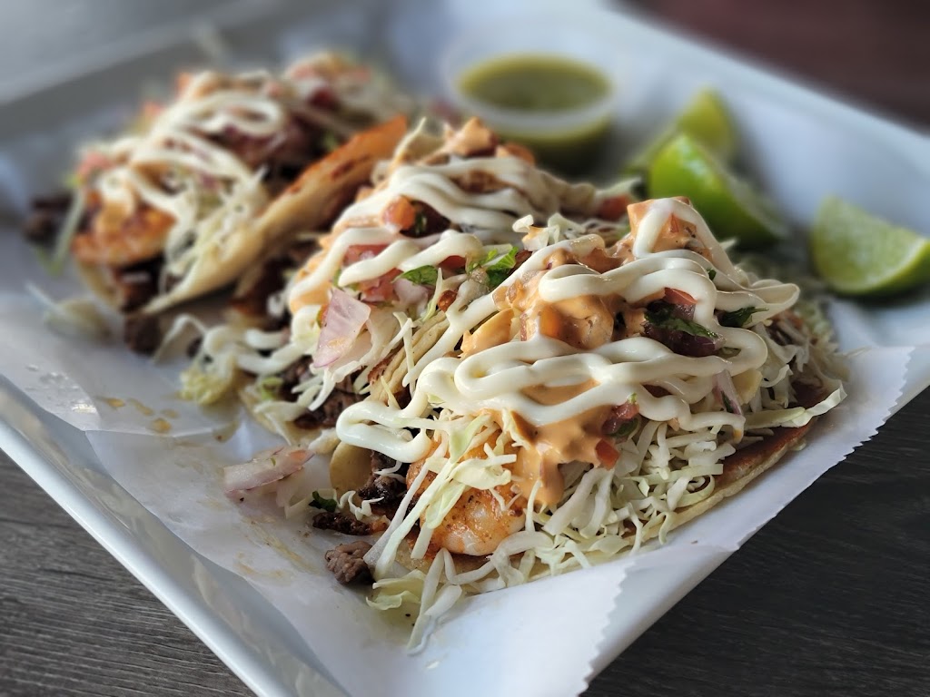 Punta Marina | restaurant | 1241 W Memory Ln, Santa Ana, CA 92706, USA | 7148844588 OR +1 714-884-4588