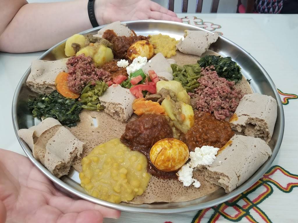 Ethiopian Cottage Restaurant | restaurant | 1824 N Farwell Ave, Milwaukee, WI 53202, USA | 4142245226 OR +1 414-224-5226