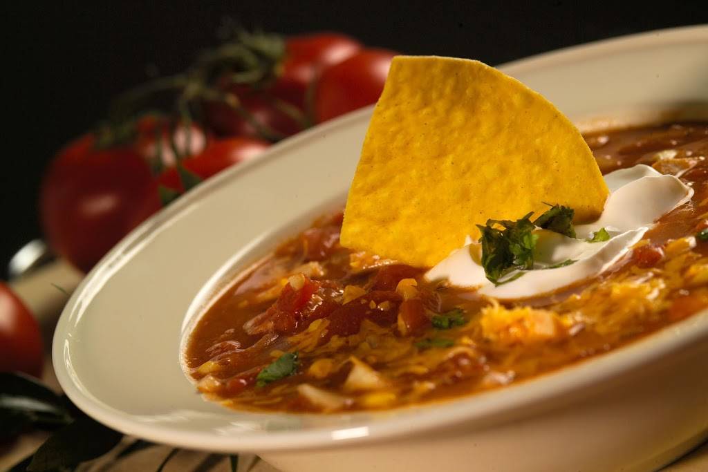 Entree Kitchen | meal takeaway | 26W276 Geneva Rd, Carol Stream, IL 60188, USA | 6306684450 OR +1 630-668-4450