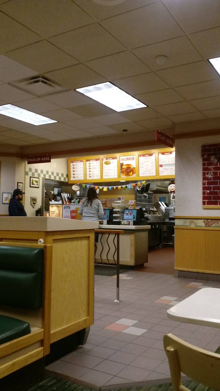 Wendys | restaurant | 220 Dibble St, Torrington, CT 06790, USA | 8604821226 OR +1 860-482-1226
