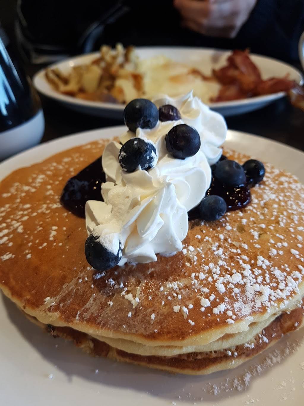 Stacked Pancake & Breakfast House | restaurant | 20 Woodlawn Rd E Unit 8, Guelph, ON N1H 1G7, Canada | 5192655155 OR +1 519-265-5155