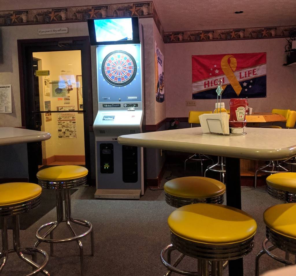 The Lil Farm Grill | restaurant | 10583 Gresylon Dr, Hayward, WI 54843, USA | 7159343276 OR +1 715-934-3276