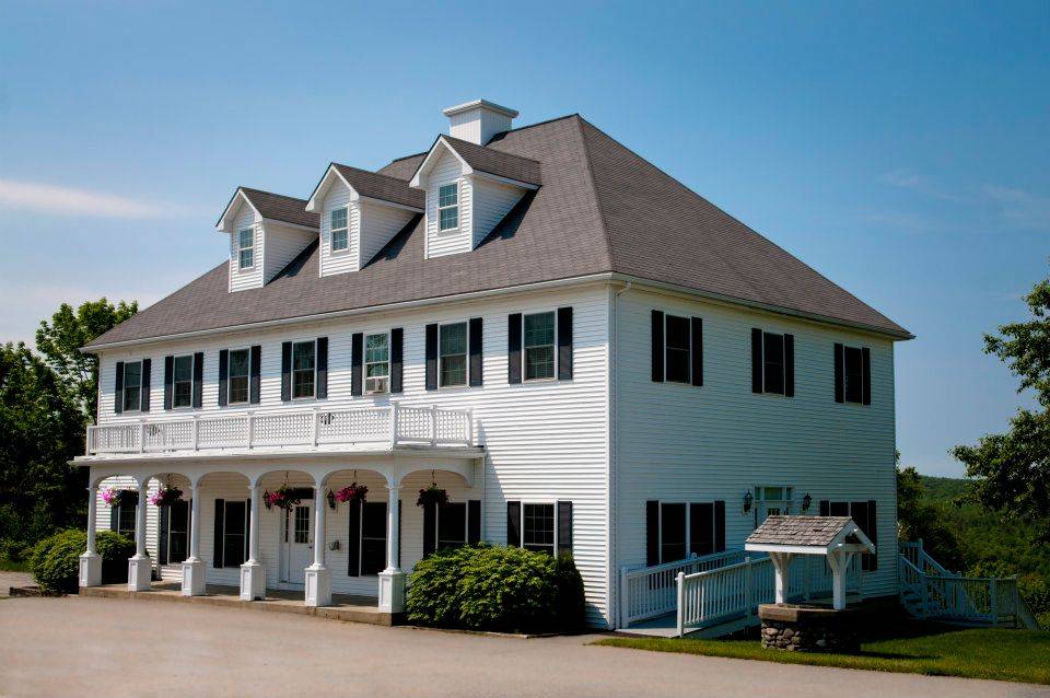 The Lucerne Inn | night club | 2517 Main Rd, Dedham, ME 04429, USA | 2078435123 OR +1 207-843-5123