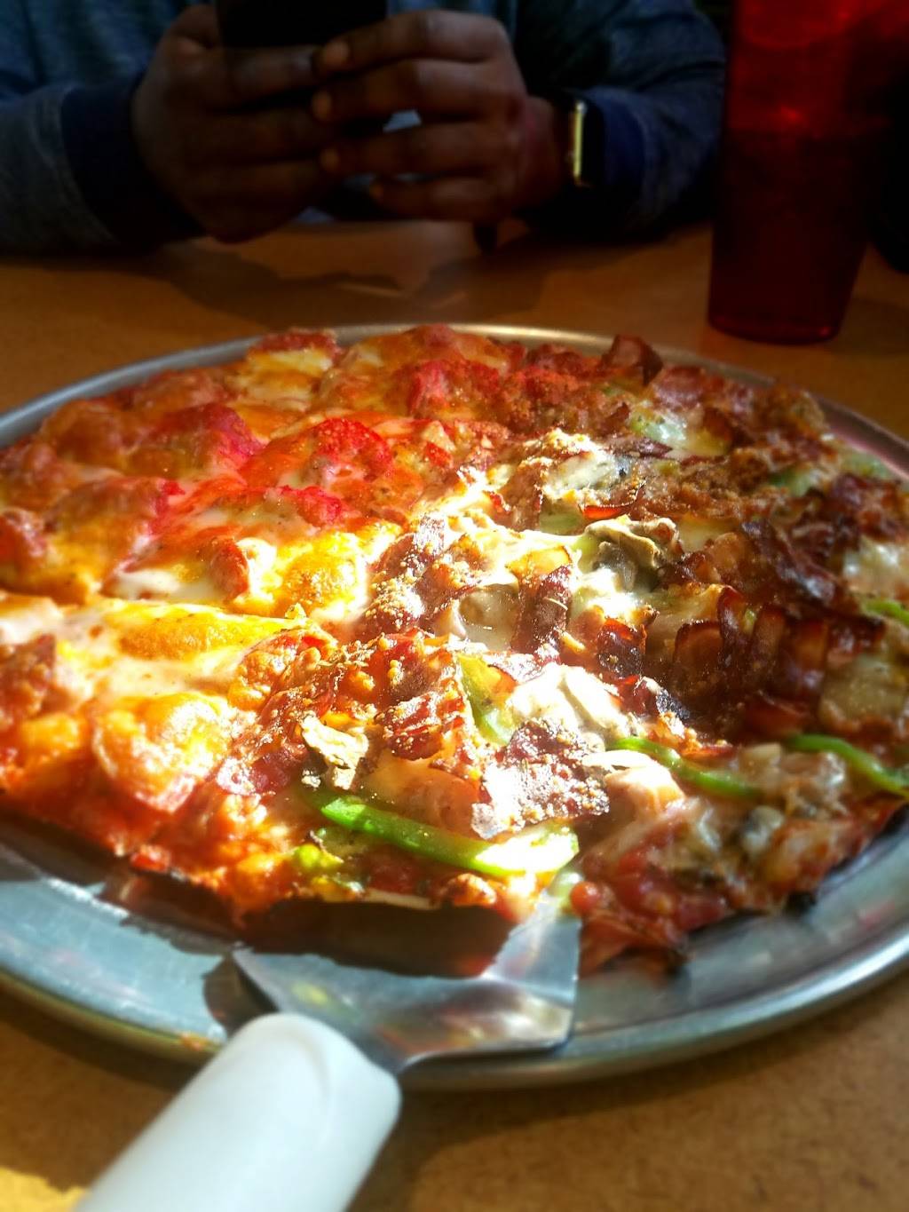 Imos Pizza | restaurant | 2756 State Hwy K, OFallon, MO 63368, USA | 6362814667 OR +1 636-281-4667