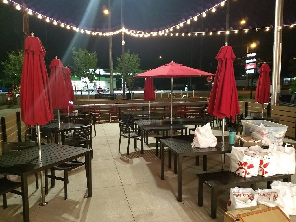 Chick-fil-A | restaurant | 2619 8th Ave S, Nashville, TN 37204, USA | 6153833333 OR +1 615-383-3333