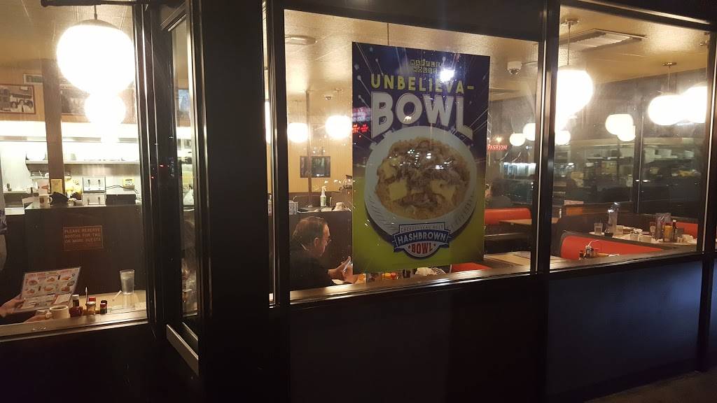 Waffle House | meal takeaway | 2340 N Washington St, Forrest City, AR 72335, USA | 8706330926 OR +1 870-633-0926