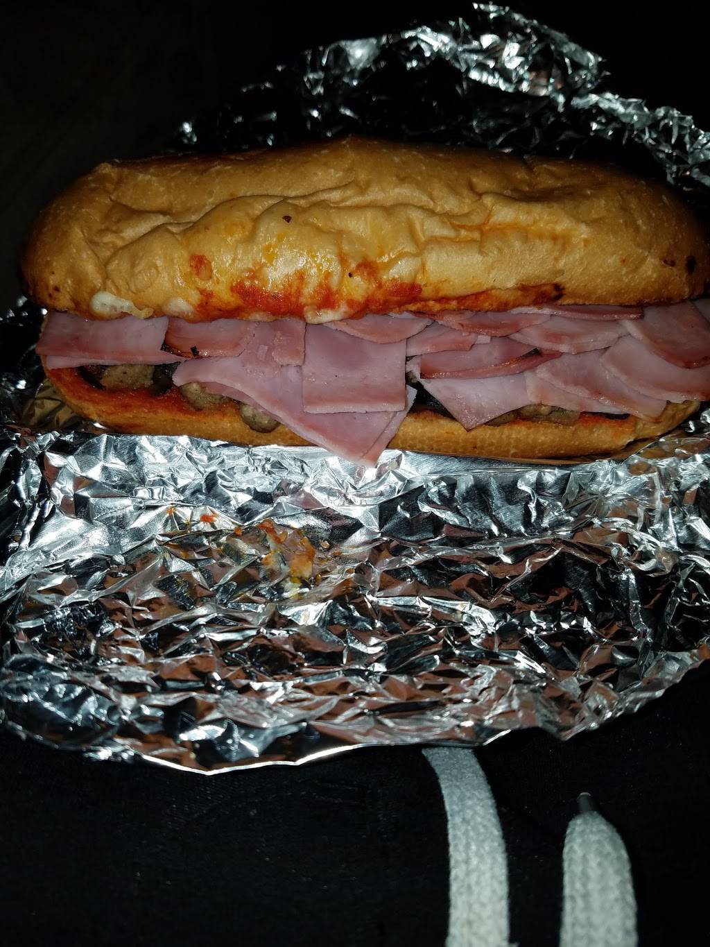 Bobby Bs Pizza | restaurant | 20584 State St, Onaway, MI 49765, USA | 9897332849 OR +1 989-733-2849