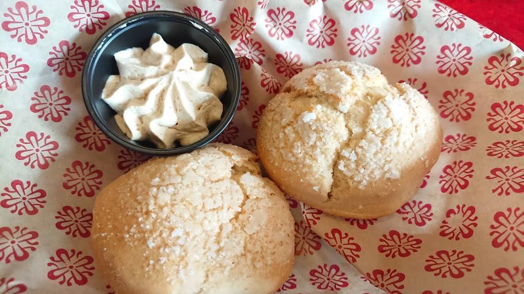 Lucilles Smokehouse Bar-B-Que | restaurant | Sunvalley Shopping Center, 486 Sun Valley Mall, Concord, CA 94520, USA | 9256777427 OR +1 925-677-7427