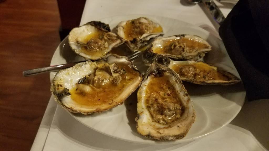 Backstreet Blues Chop House and Oyster Bar | restaurant | 6500 SW Archer Rd, Gainesville, FL 32608, USA | 3523636792 OR +1 352-363-6792